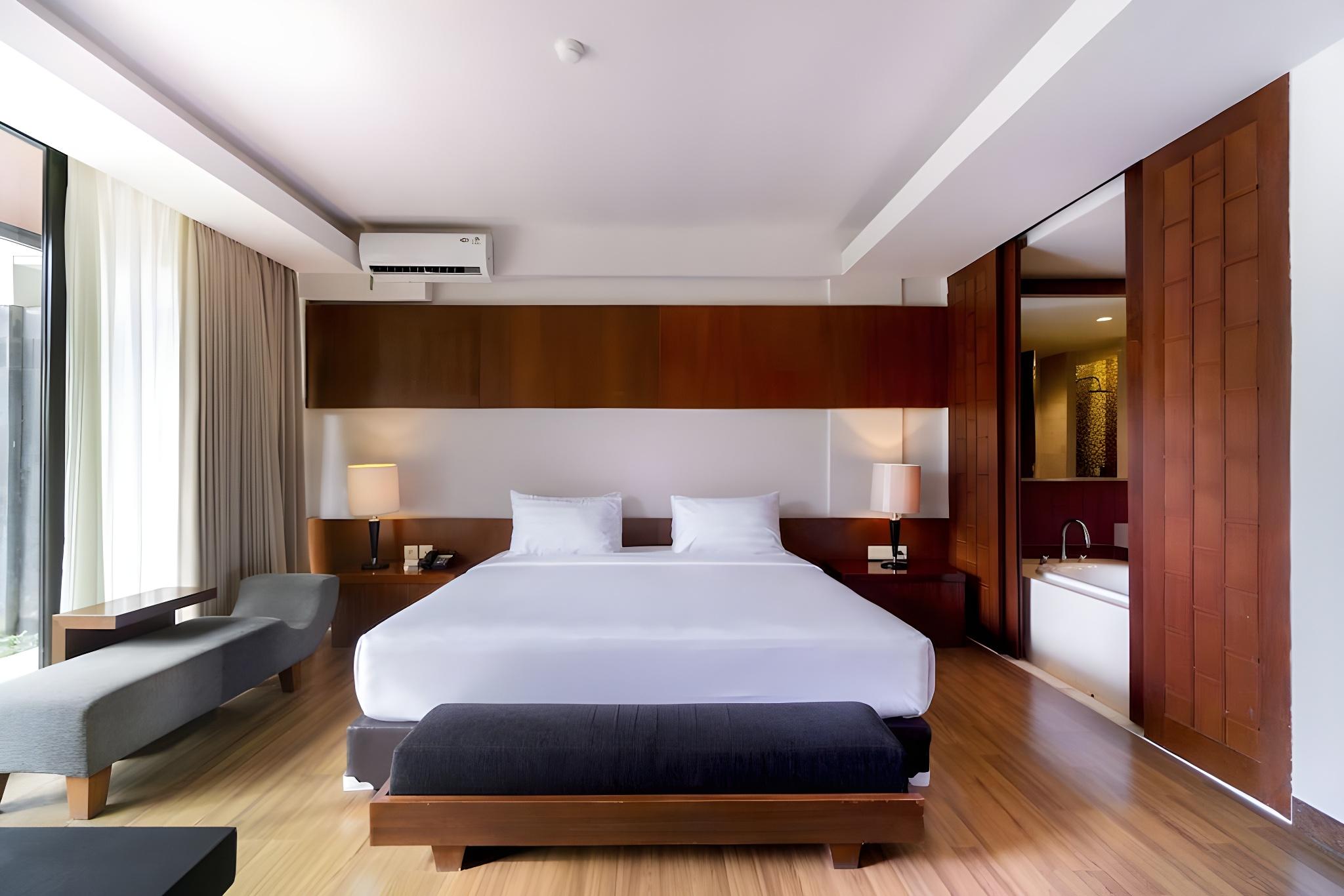 1 Bedroom, Suite, Pool Access