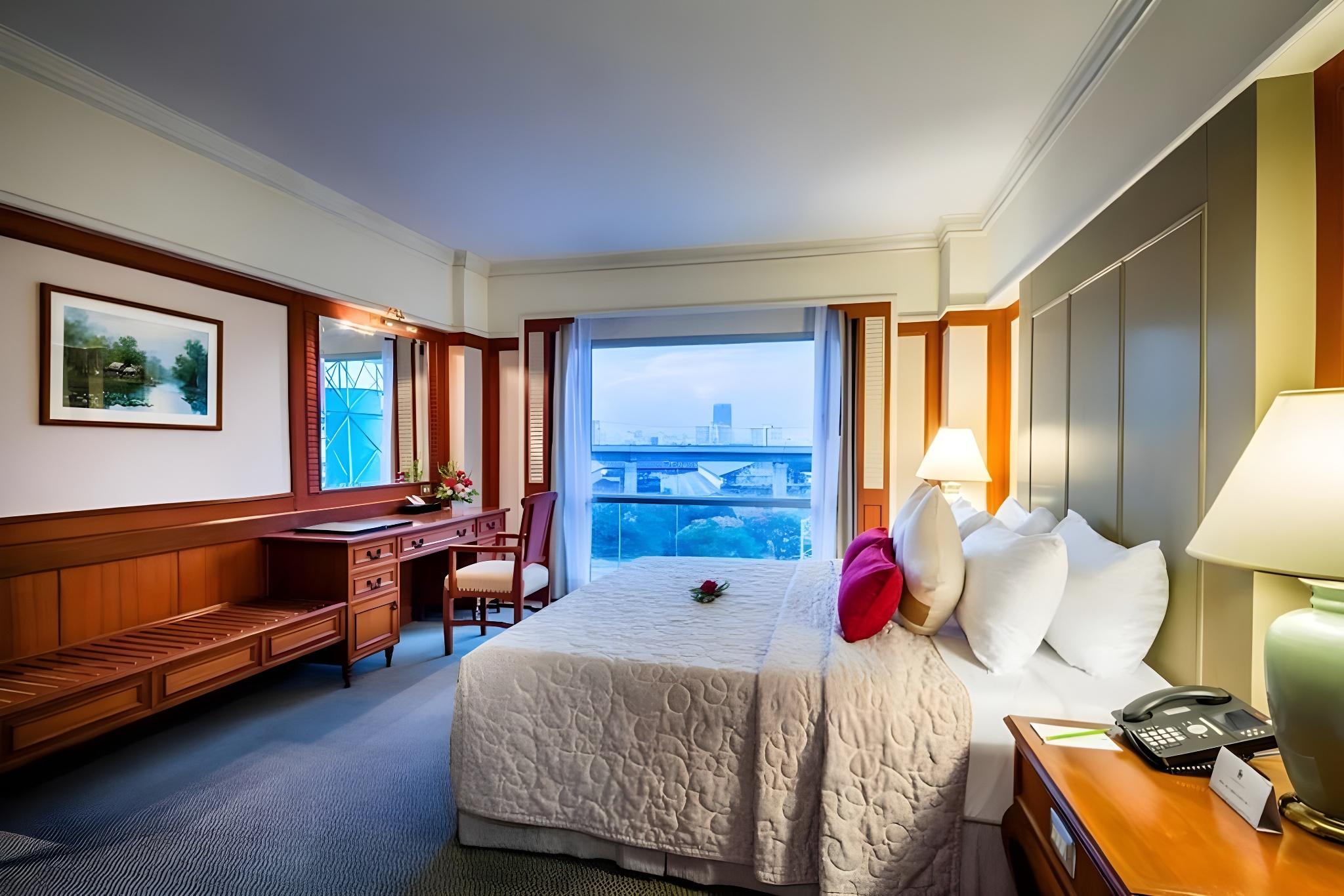 Executive Suite