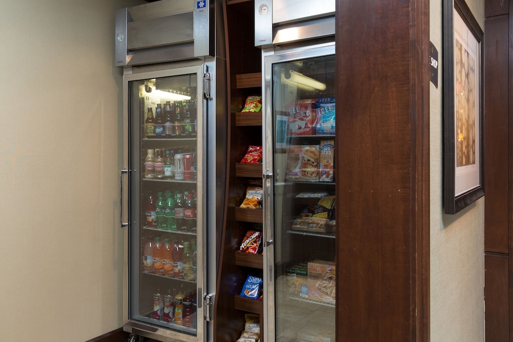 Staybridge Suites Toledo - Maumee 61/72