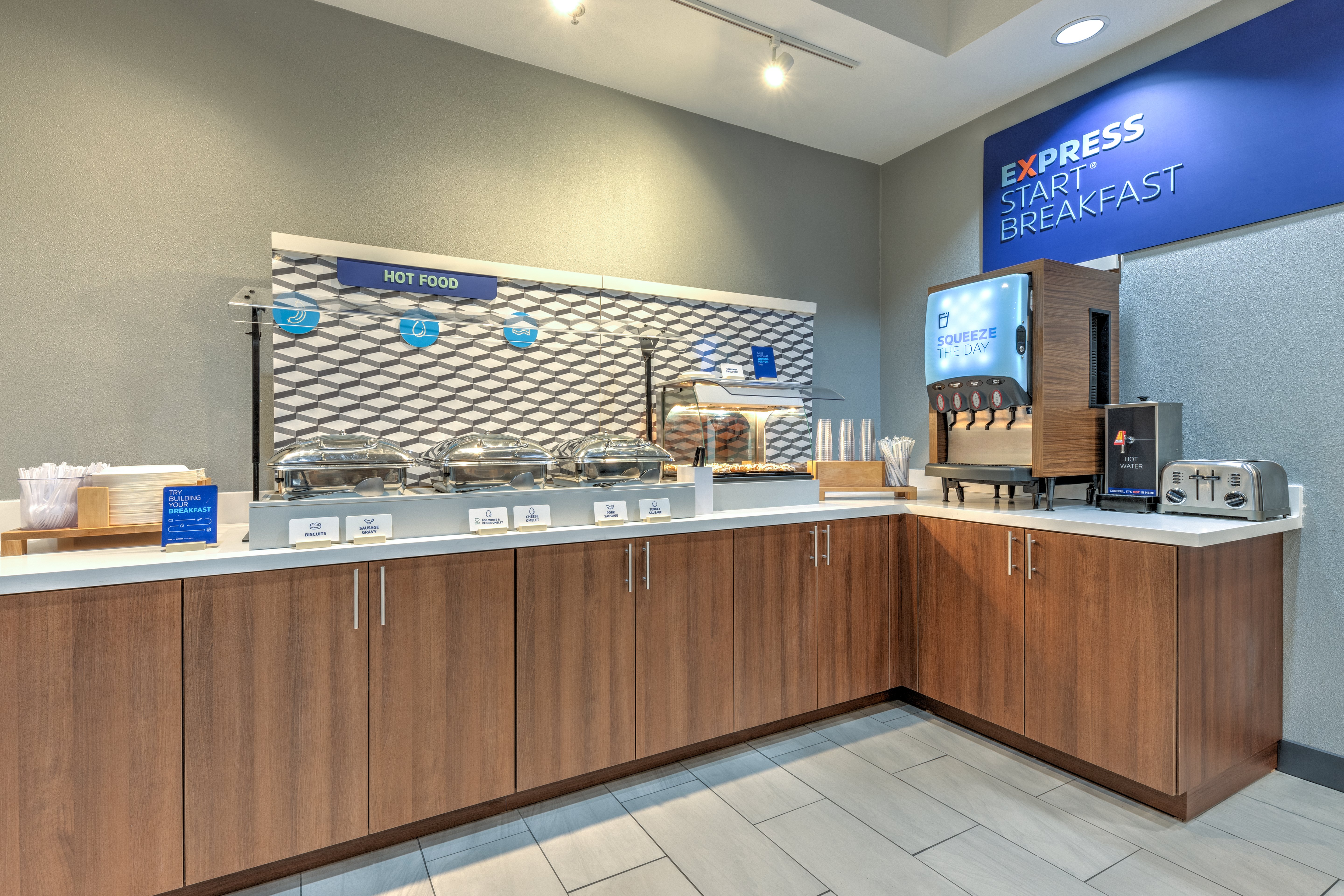 Holiday Inn Express Hotel Suites Athens 7/47