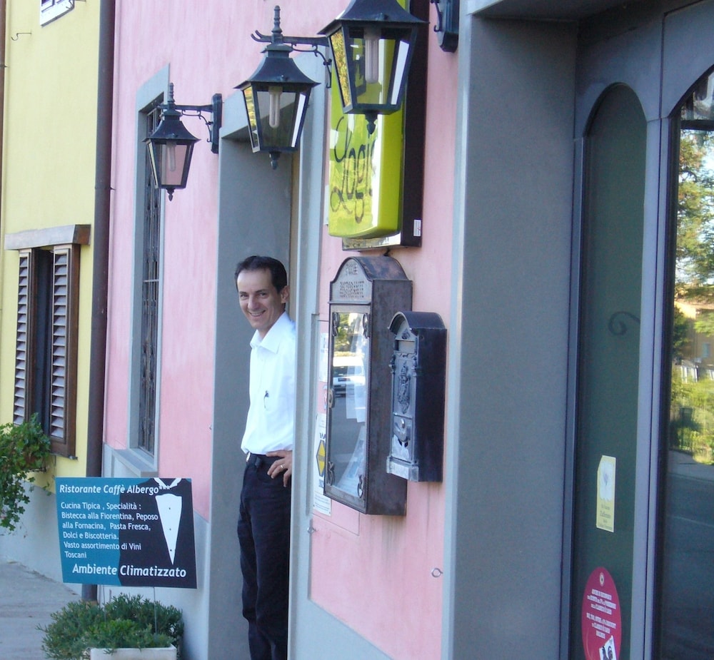 LOCANDA IL GALLO 15/24