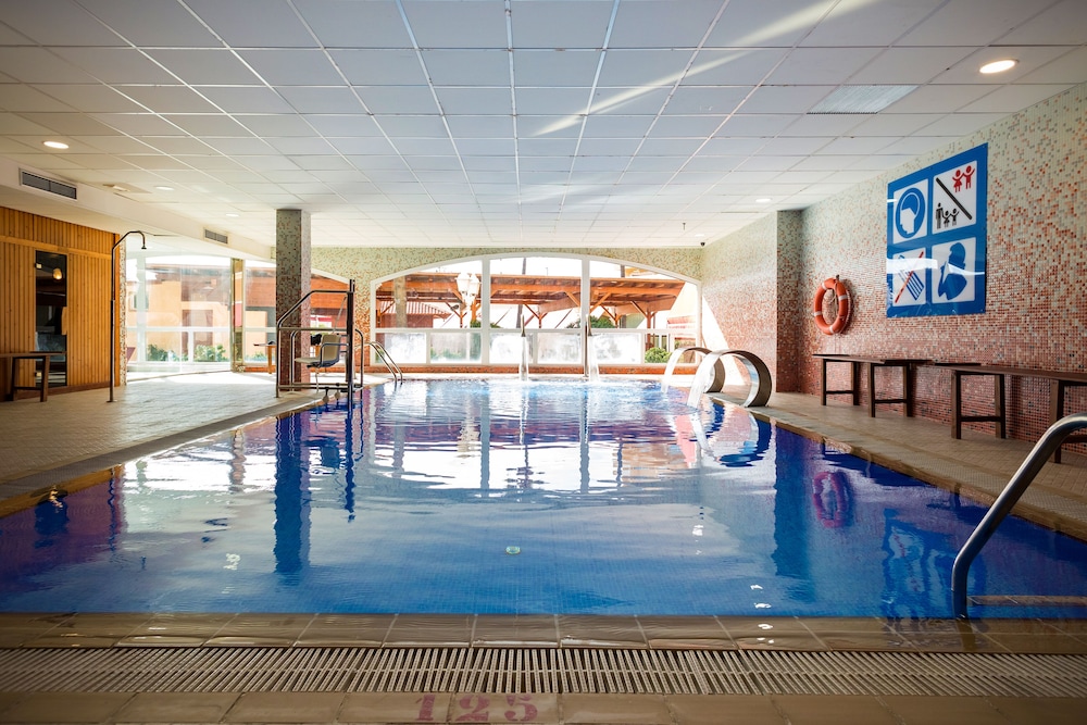 Ohtels La Hacienda 38/75