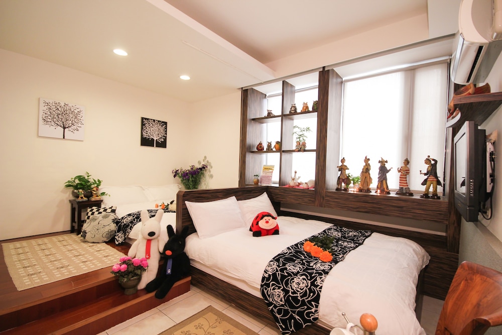 Flower Heart Bed and Breakfast 11/34