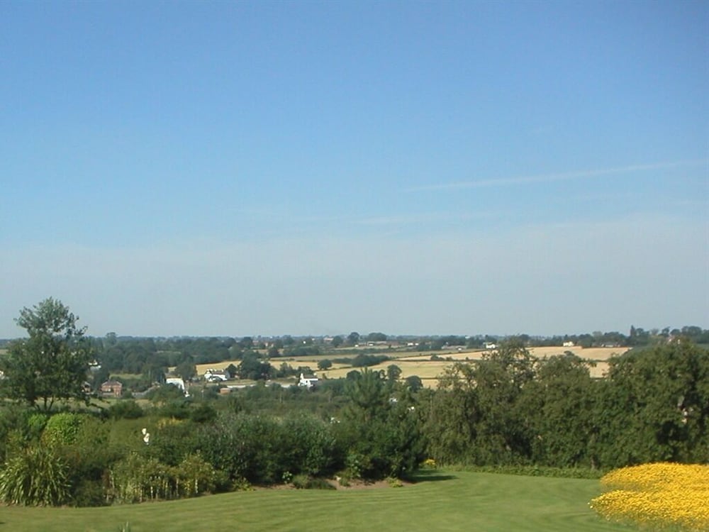 Wall Hill Farm Guest House 22/28