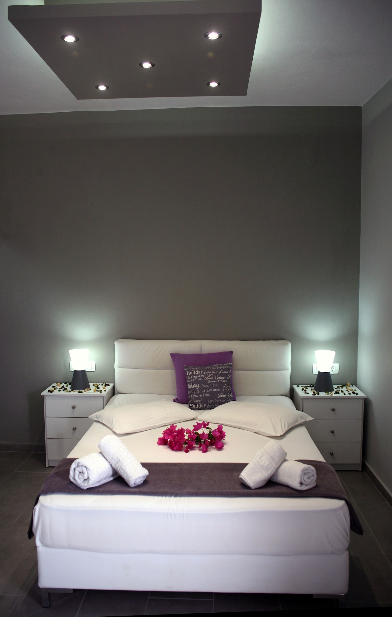 SUPERIOR, DOUBLE BED