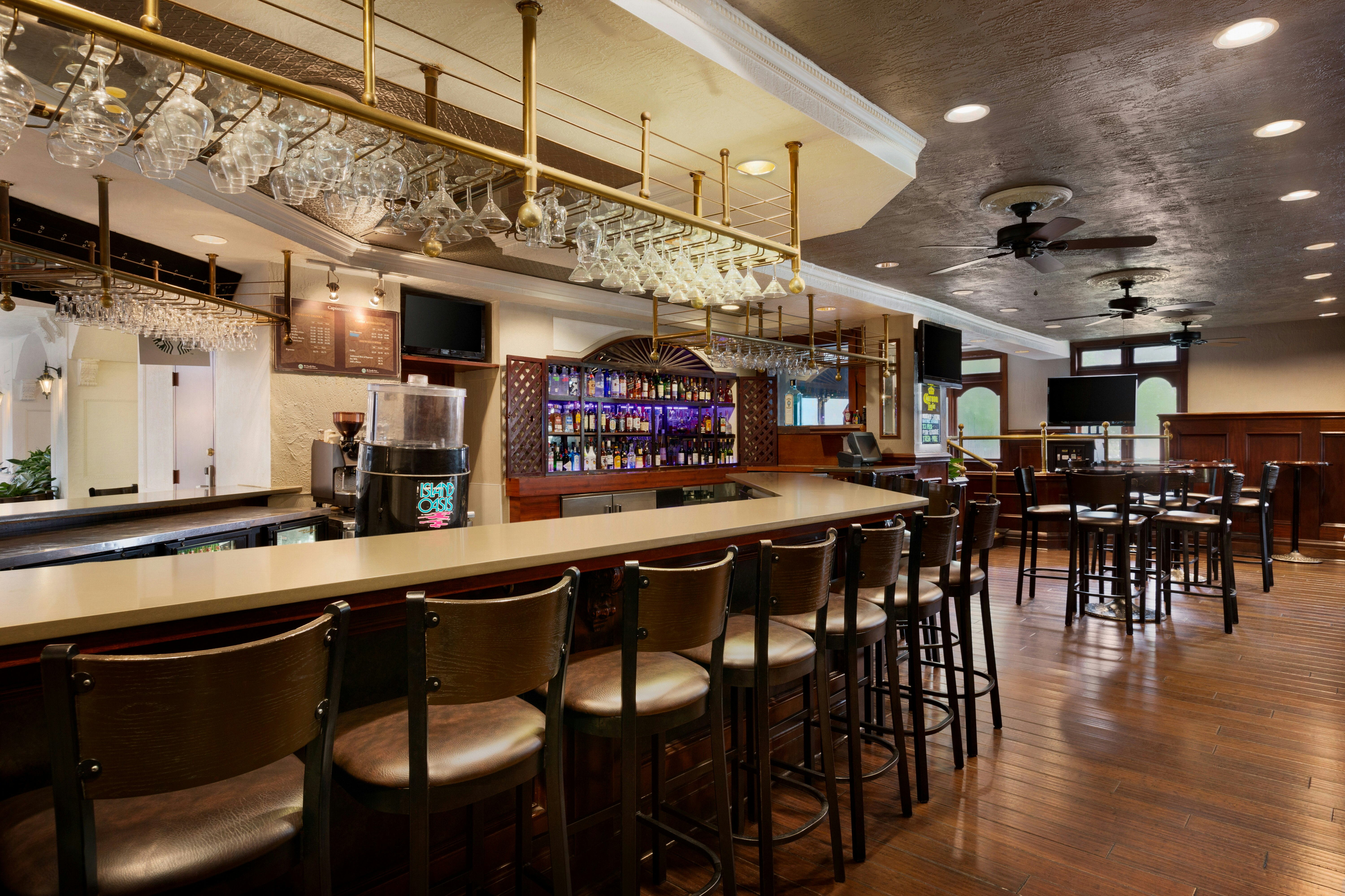 The Signature Suites 35/67