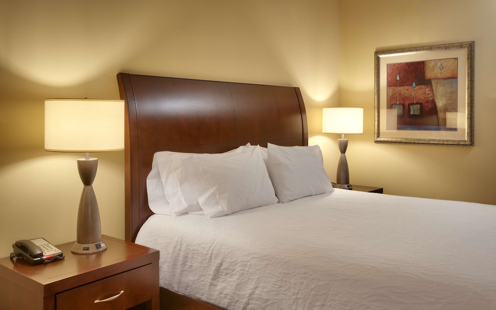 Hilton Garden Inn Clarksville 13/46