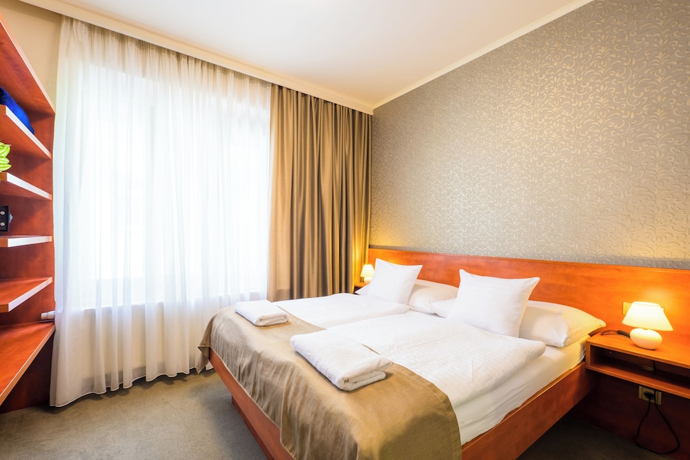 Hotel Roudna 11/69