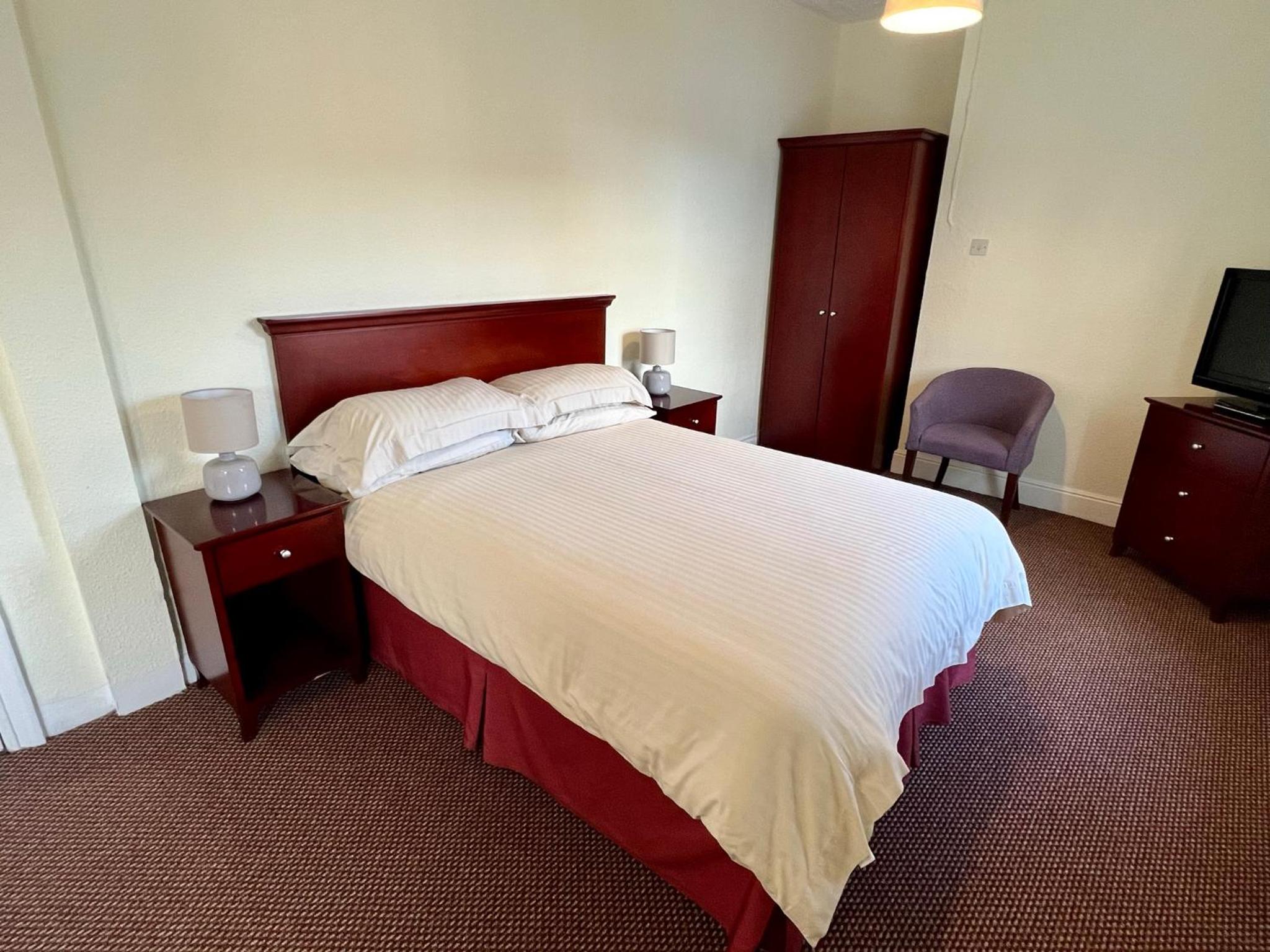 Calverts Hotel - Newport Isle of Wight 32/53