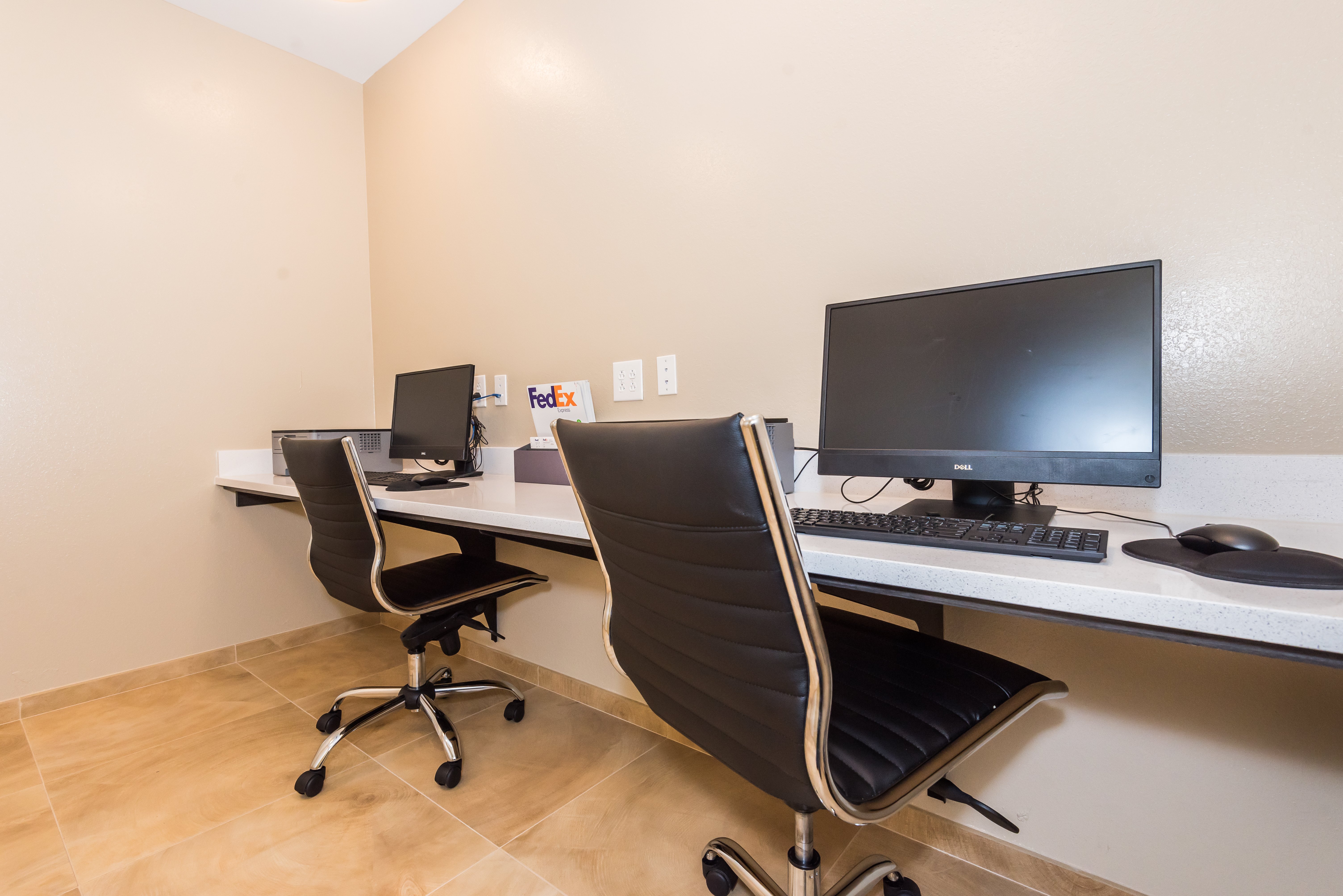 CANDLEWOOD SUITES FT WALTON BCH - HURLBURT AREA 36/39