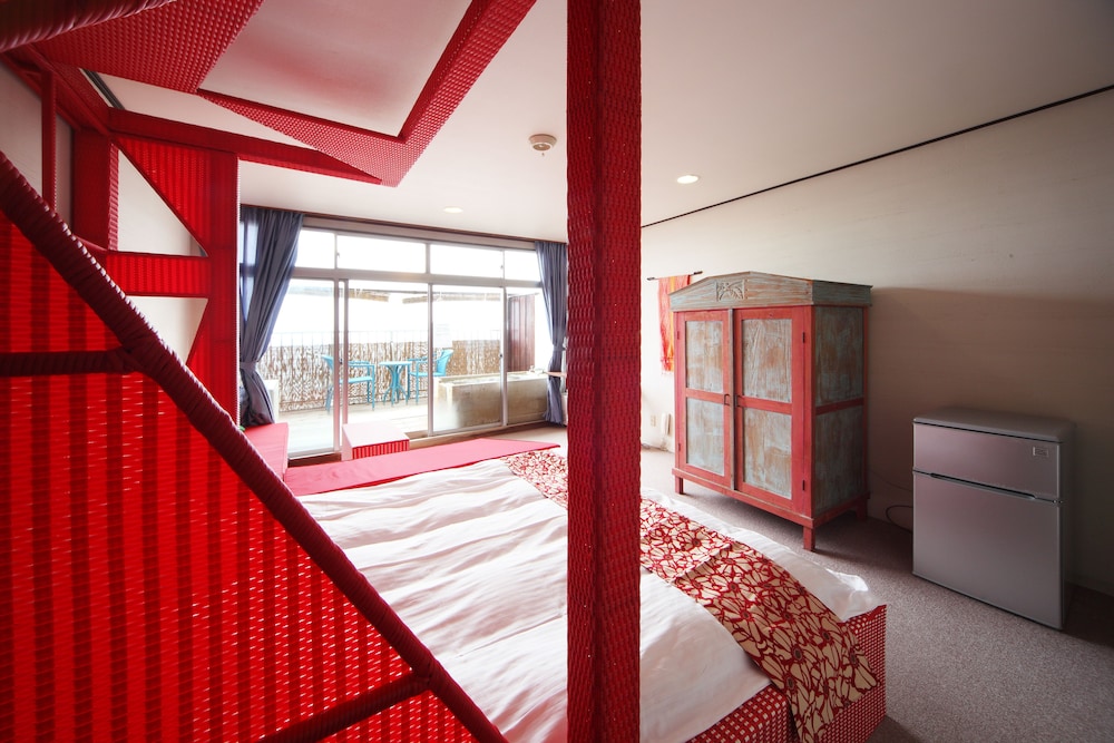 The Hotel Shirahama Onsen 19/23