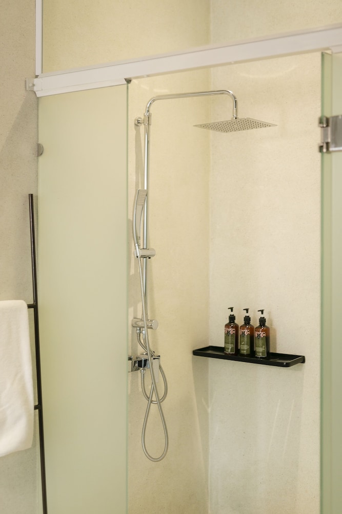 MiLa Hotel Thapae 35/63