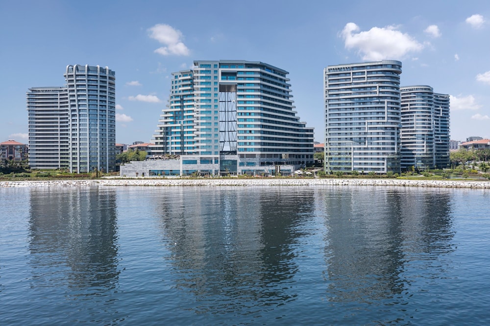JW Marriott Hotel Istanbul Marmara Sea 44/50