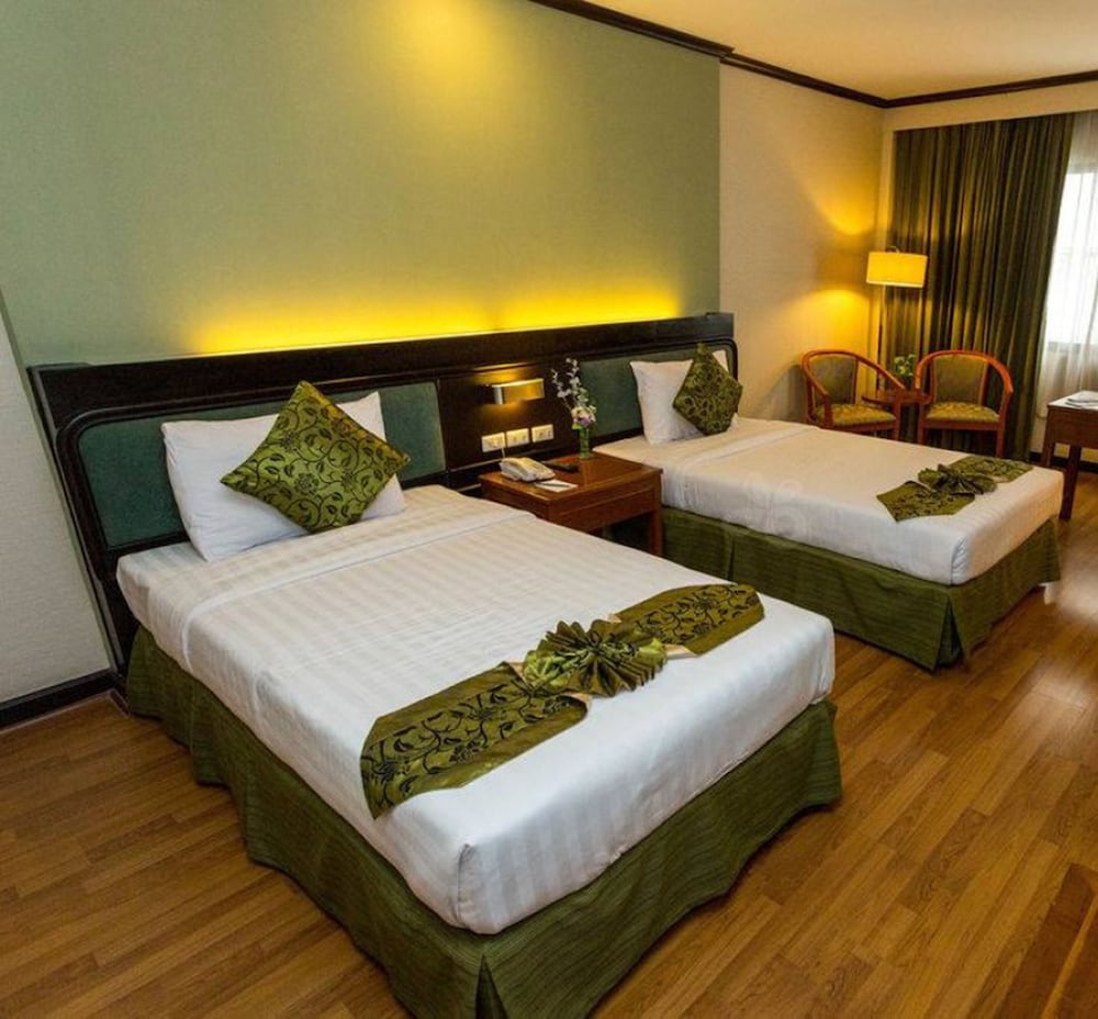 Arawana Regency Park Sukhumvit Ex Aspira Grand Regency Sukhumvit 30/73