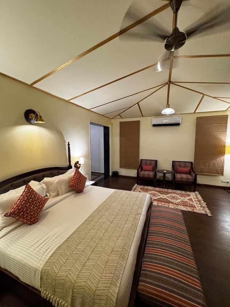Sariska Safari Lodge 6/30