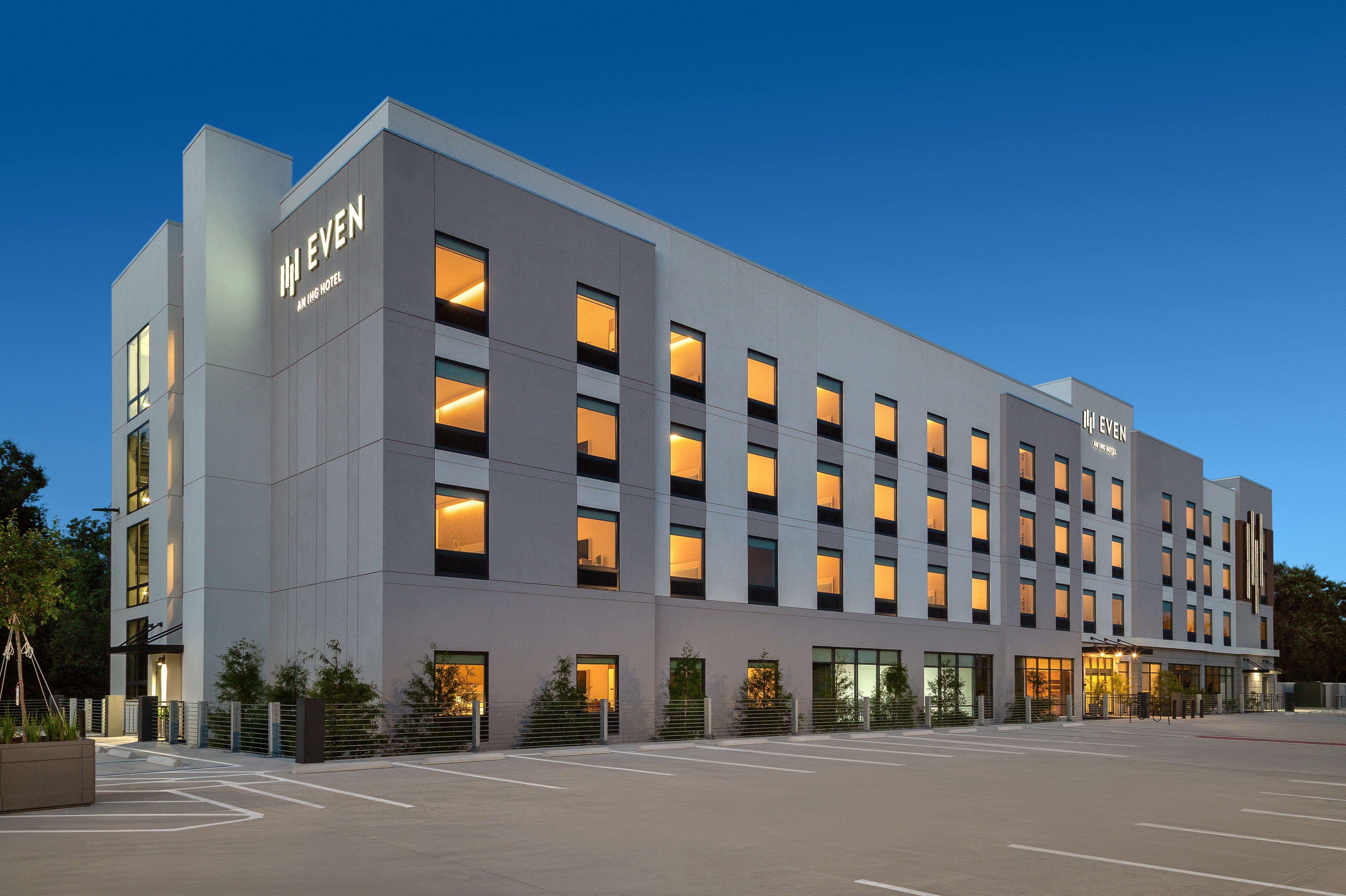EVEN Hotel Orlando International Airport by IHG 3/50