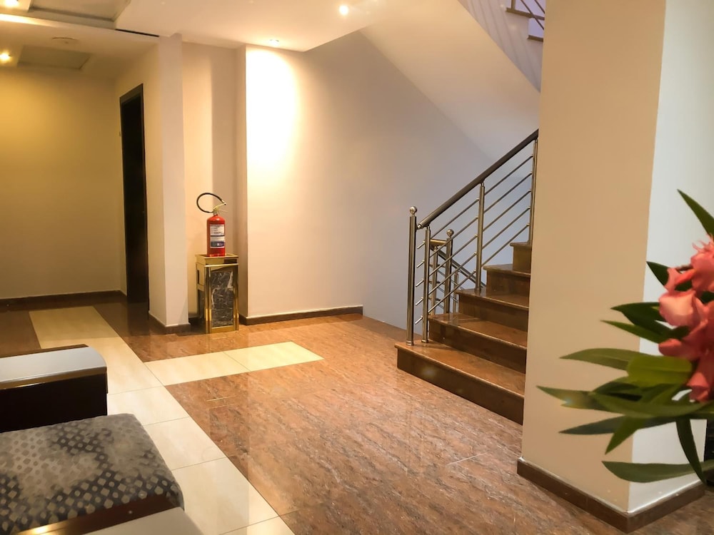 Kompleksi Arifi Hotel 31/50