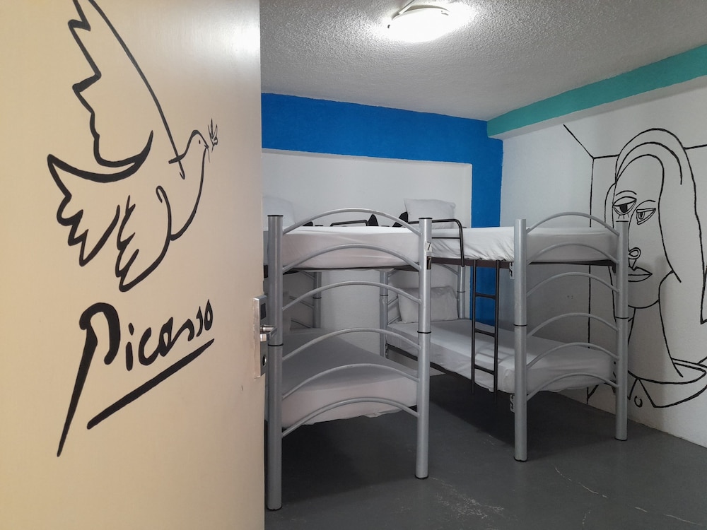 Nirvana Hostel Cancun Hotel Zone 37/51