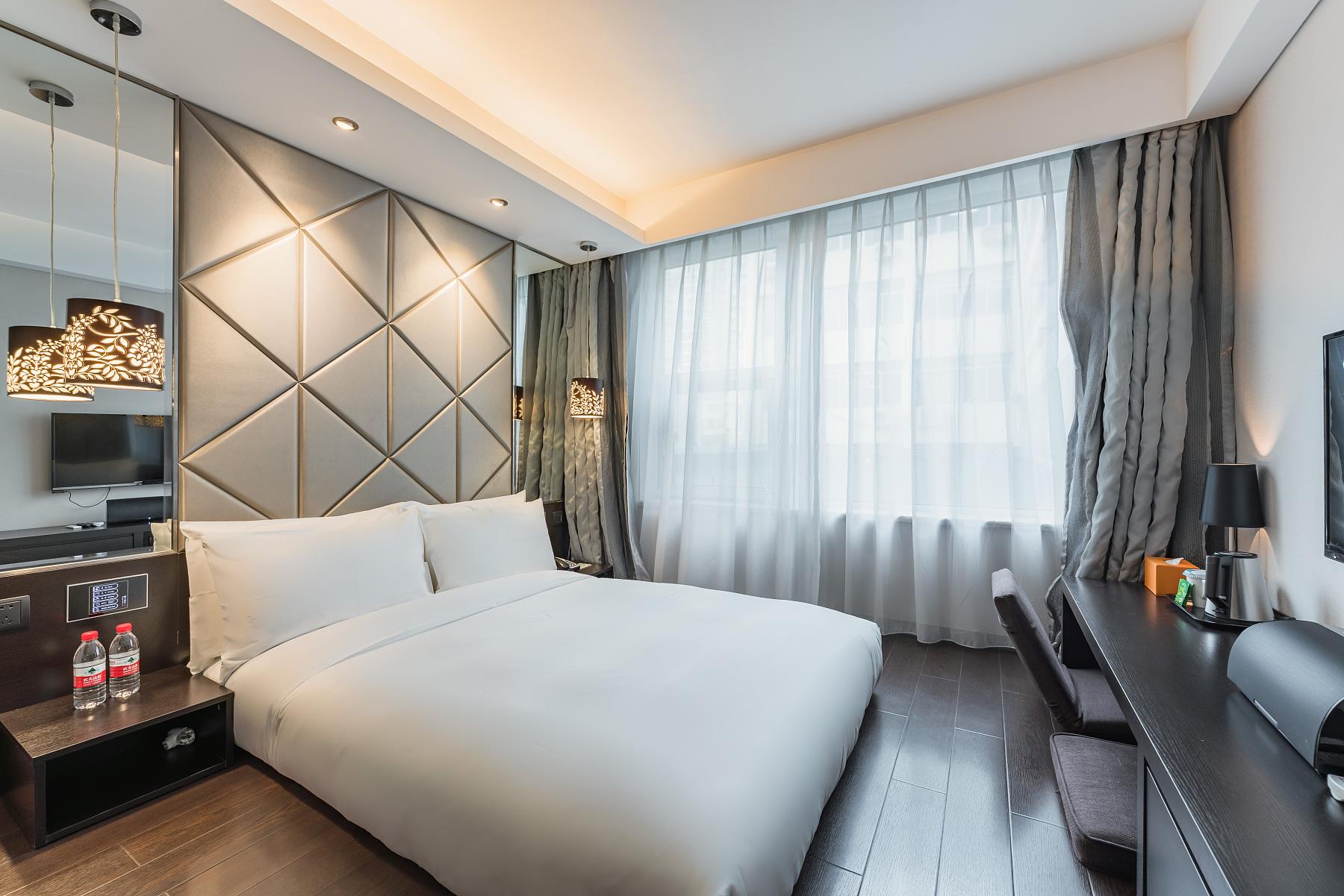 Orange Hotel Jing An 18/37