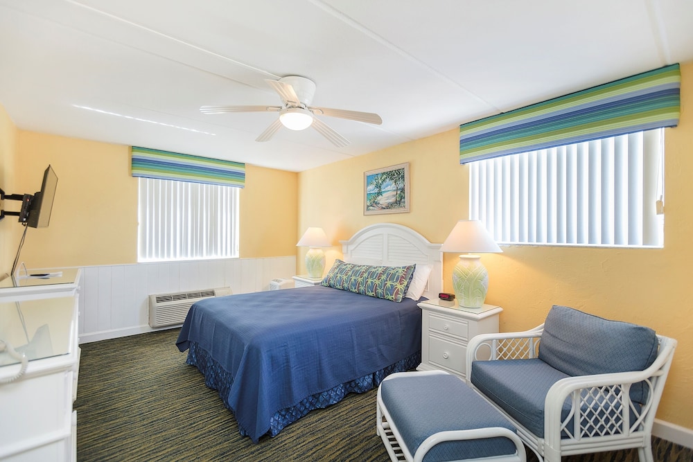 Fantasy Island Resort 6/36