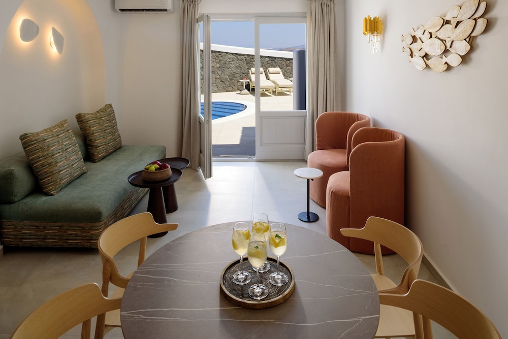 ACRO BLUE LUXURY VILLAS 41/60