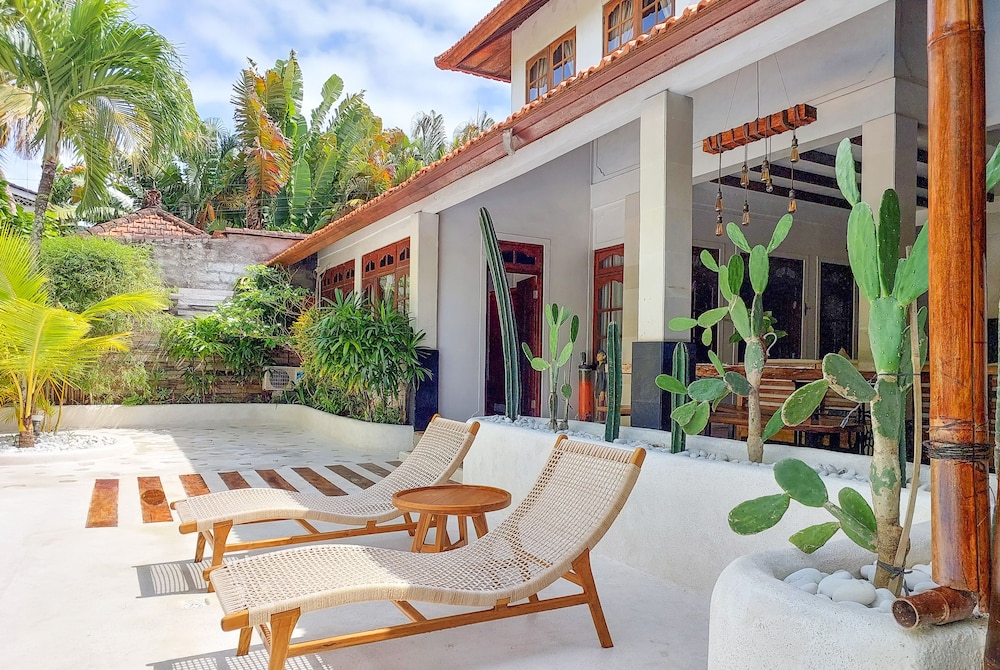 Oberoi Luxury Villas 6/50