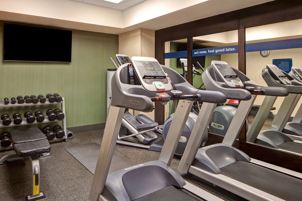 Hampton Inn & Suites Greenville Downtown RiverPlace 30/52