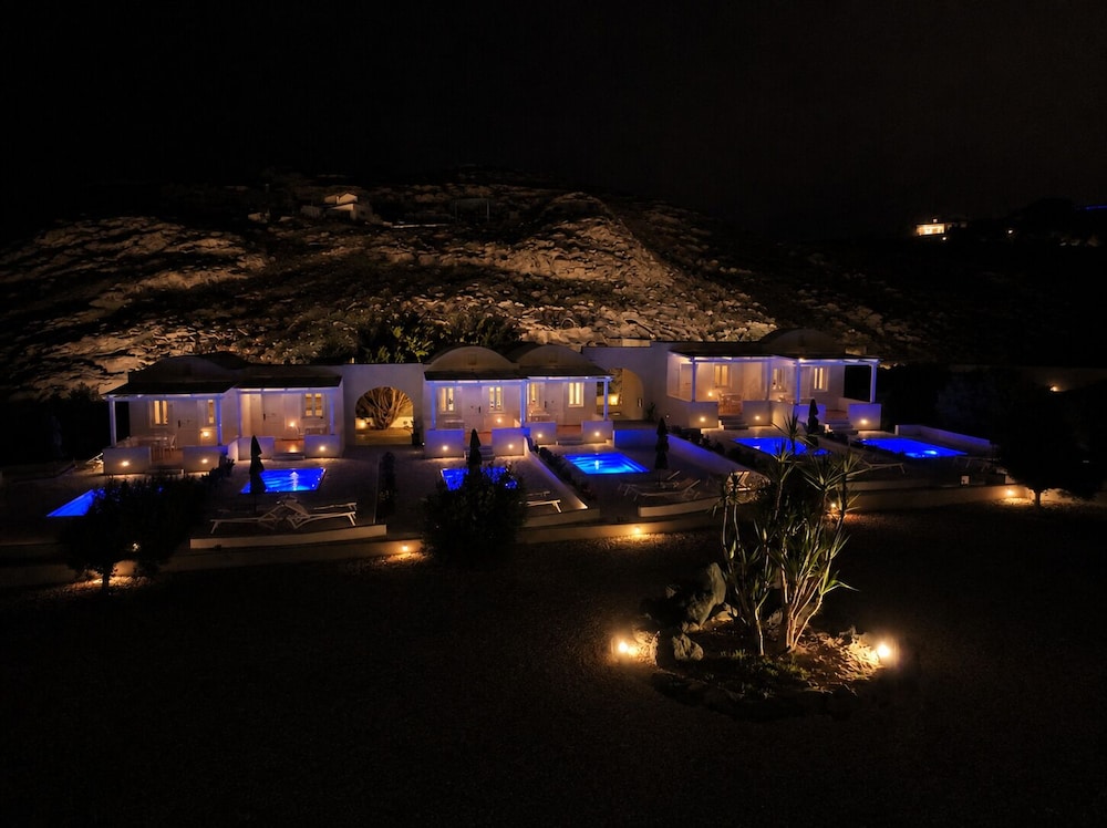 Katharos Villas 3/46