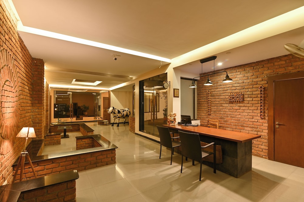 Saj By The Lake - Malshej Ghat Hotel 3/50