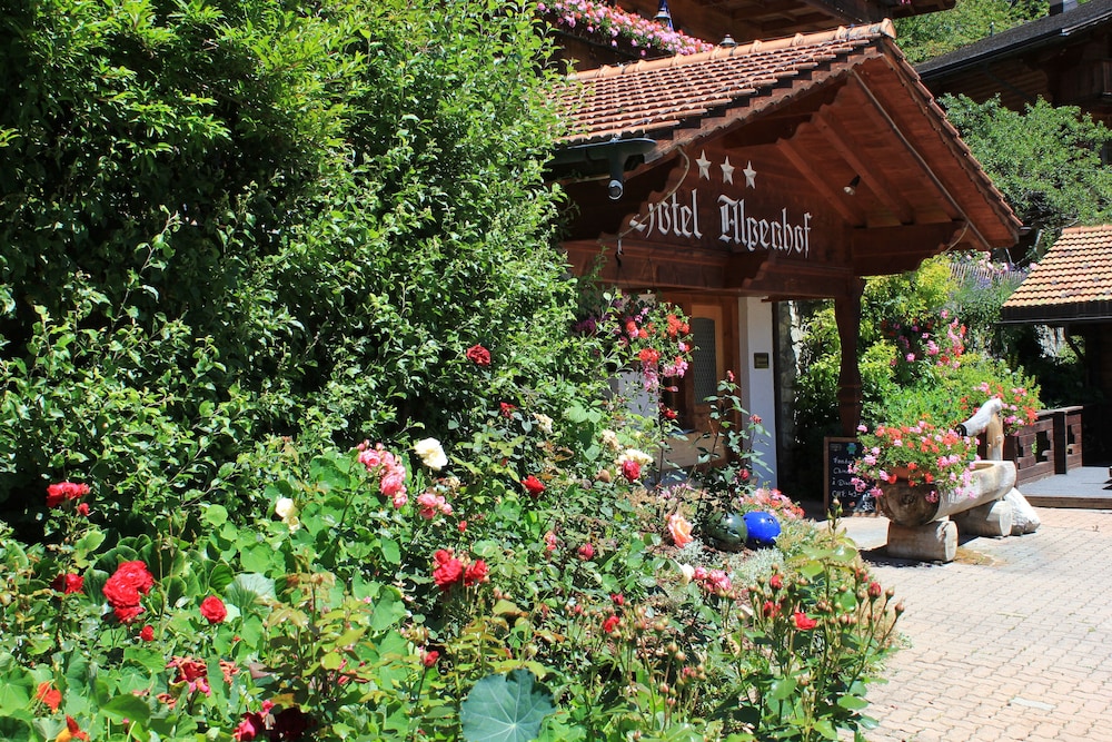Hotel Alpenhof 54/57