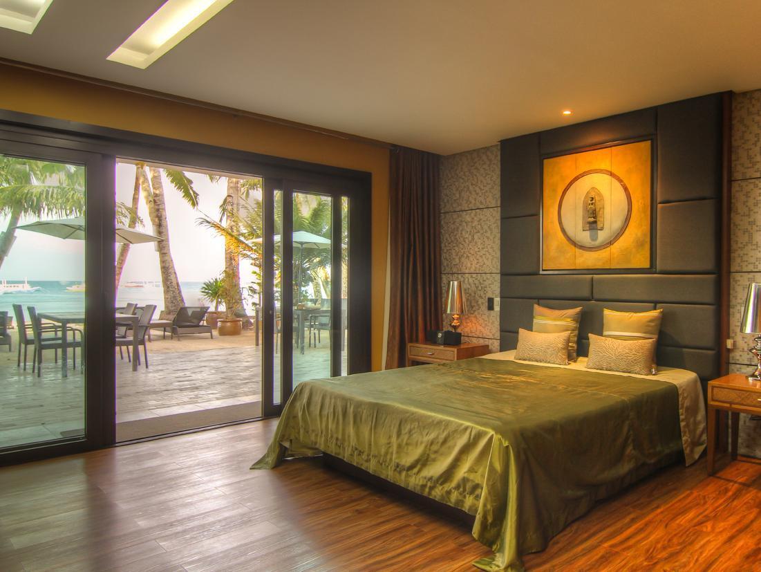 Wavesong, Double and Twin Beds