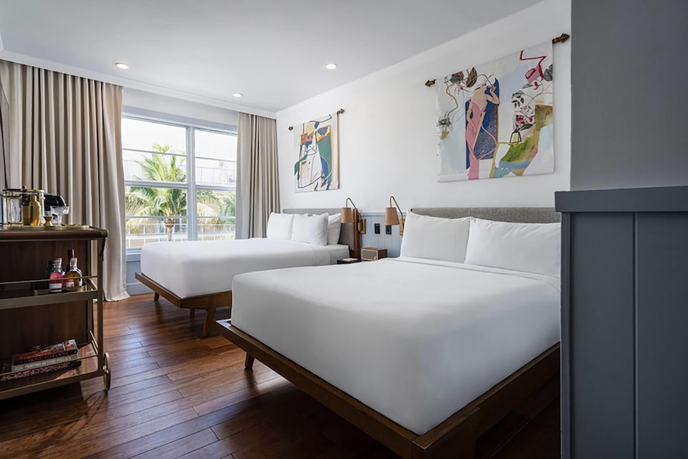 ROOM, 2 QUEEN BEDS