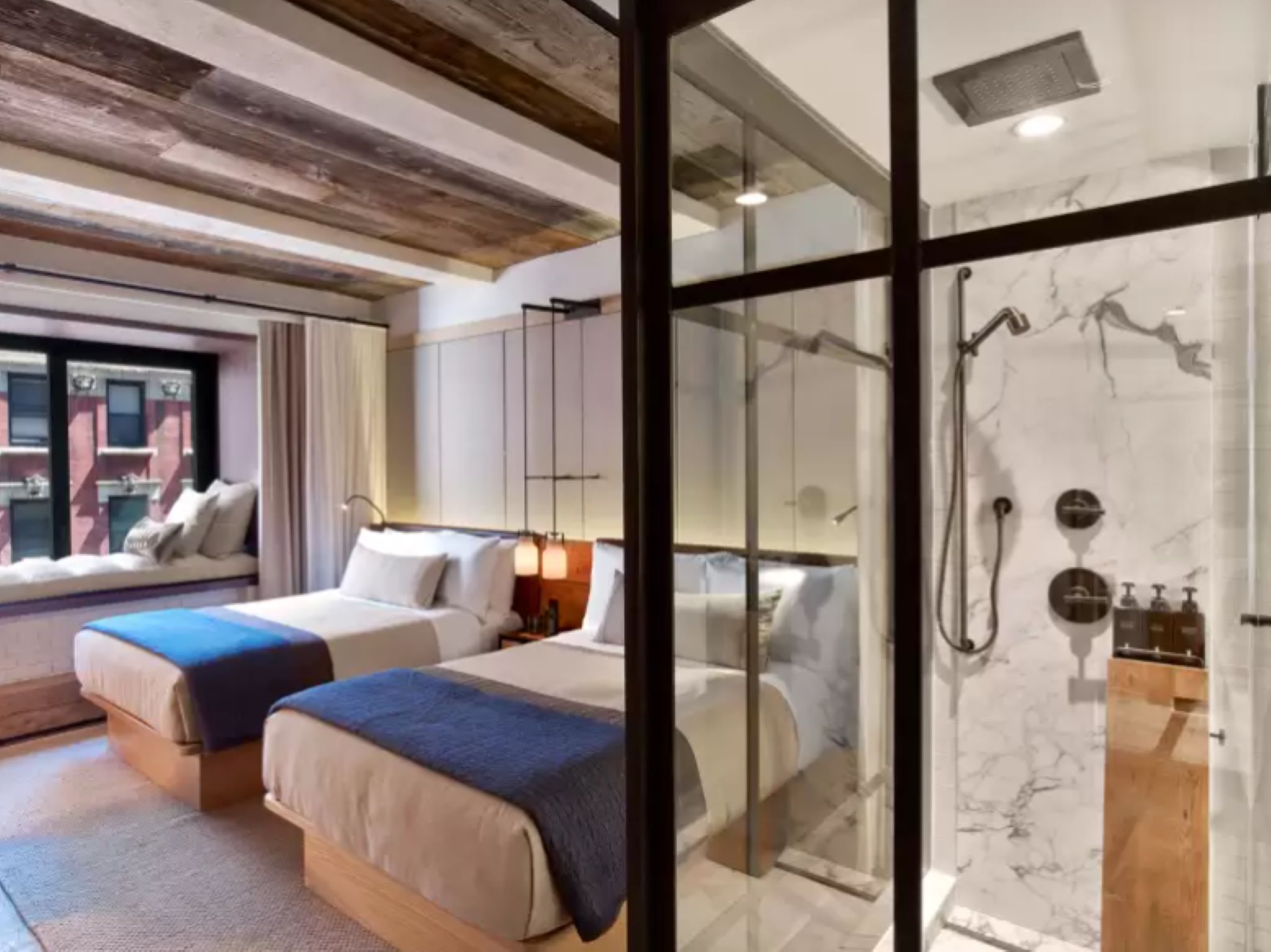 City, 2 Beds