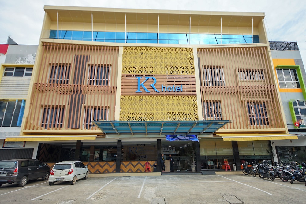 Townhouse Oak Palembang near Palembang Golf Club formerly KR Hotel in PALEMBANG
