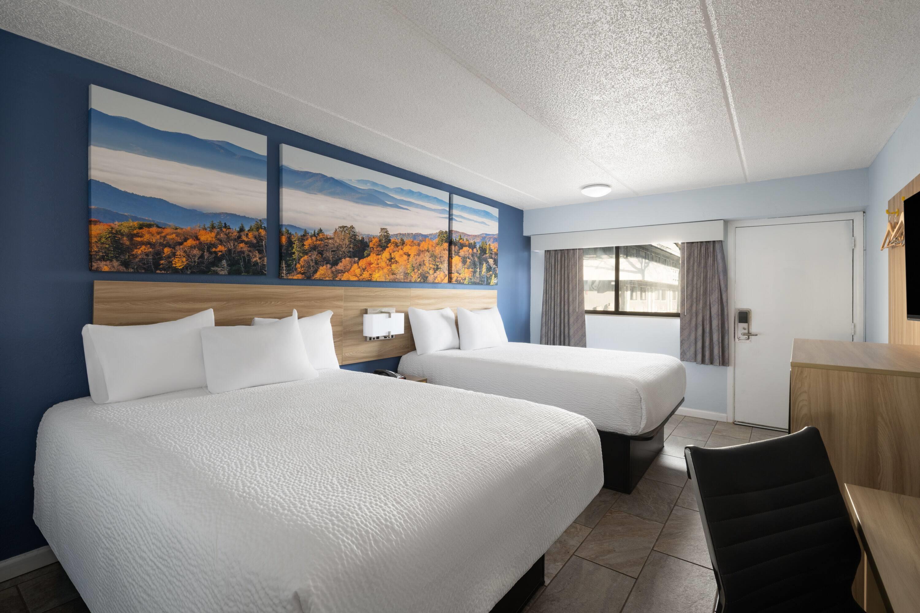 Days Inn by Wyndham Charlotte University 12/35