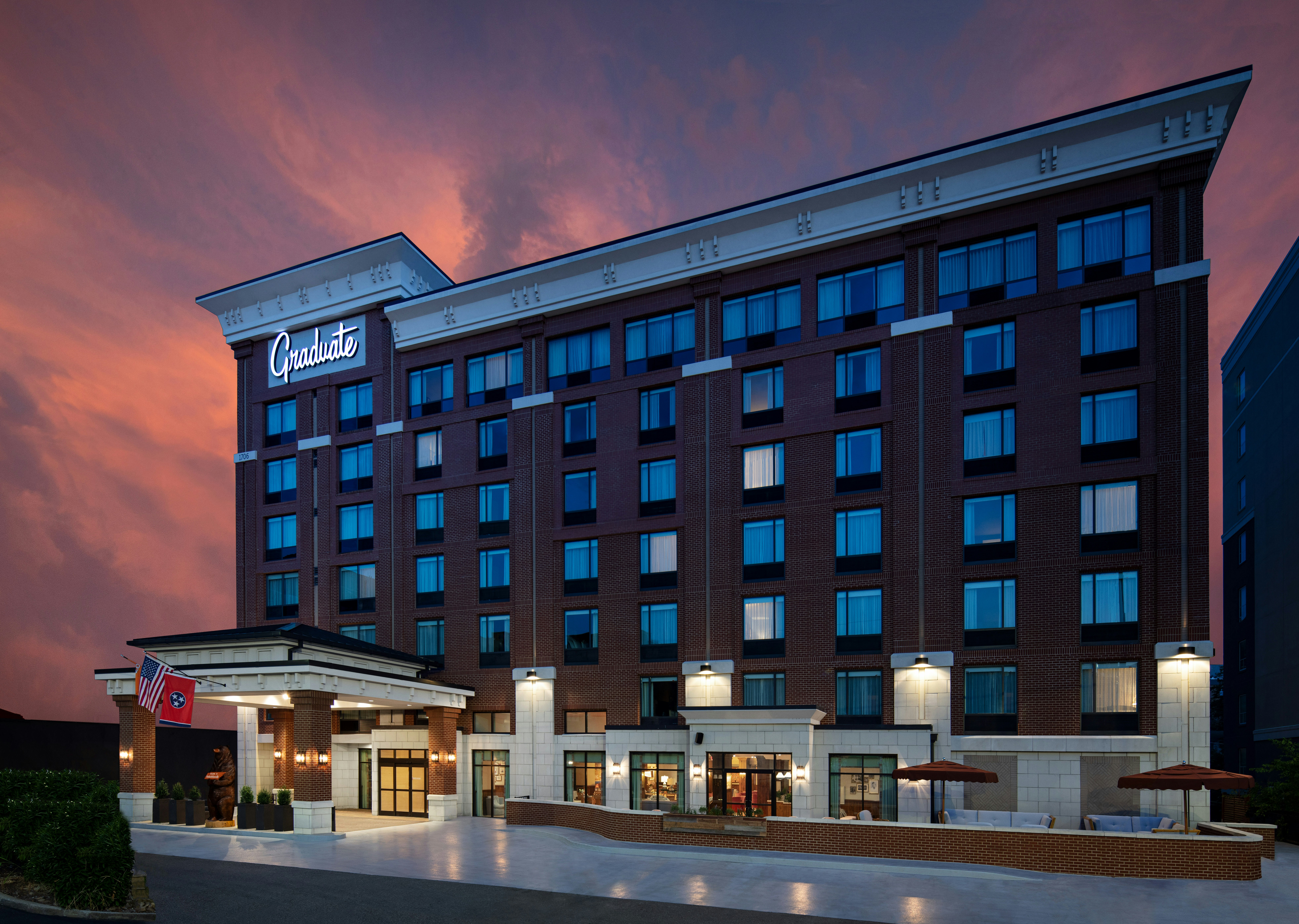 Graduate by Hilton Knoxville 2/50