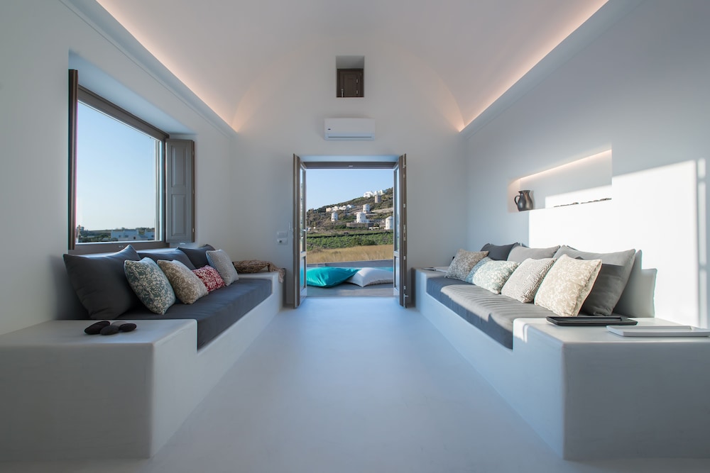 Azar Villas 25/50