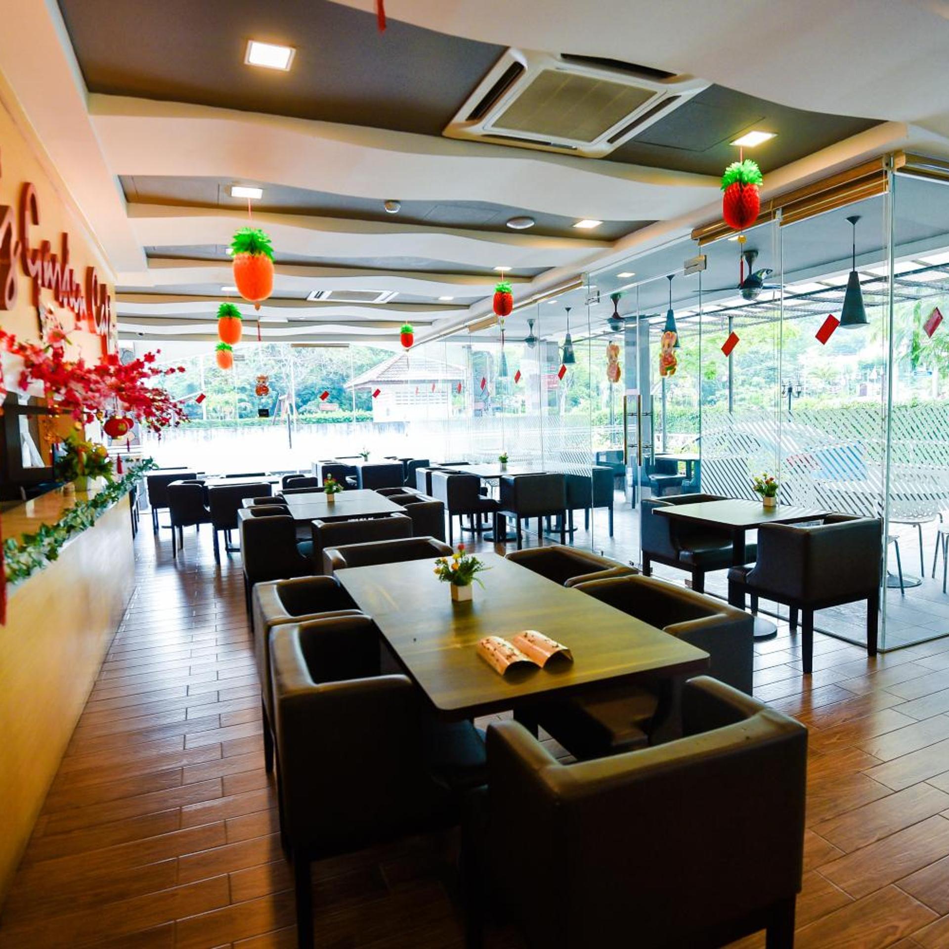 Lumut Suites 36/50
