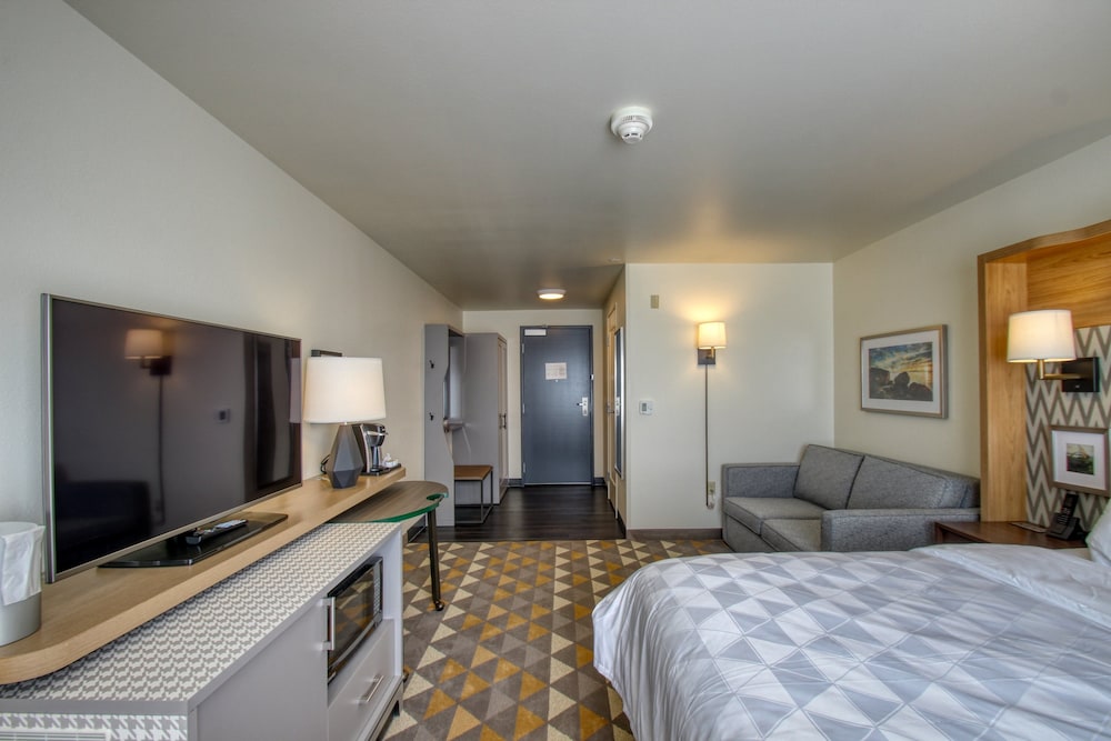Holiday Inn APPLETON 14/61