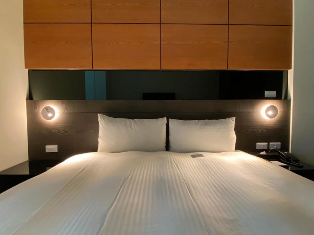 San Juan Easy Stay Inn Tainan 24/65