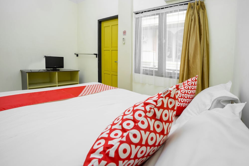 OYO 2319 Tengkawang Residence 14/22
