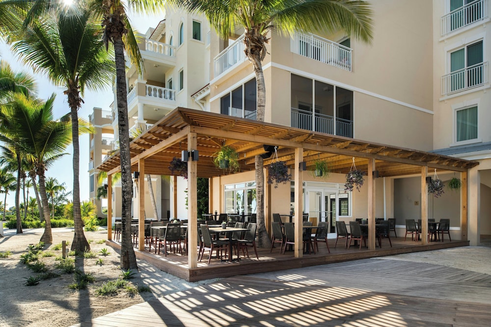 Blue Haven Resort 38/48