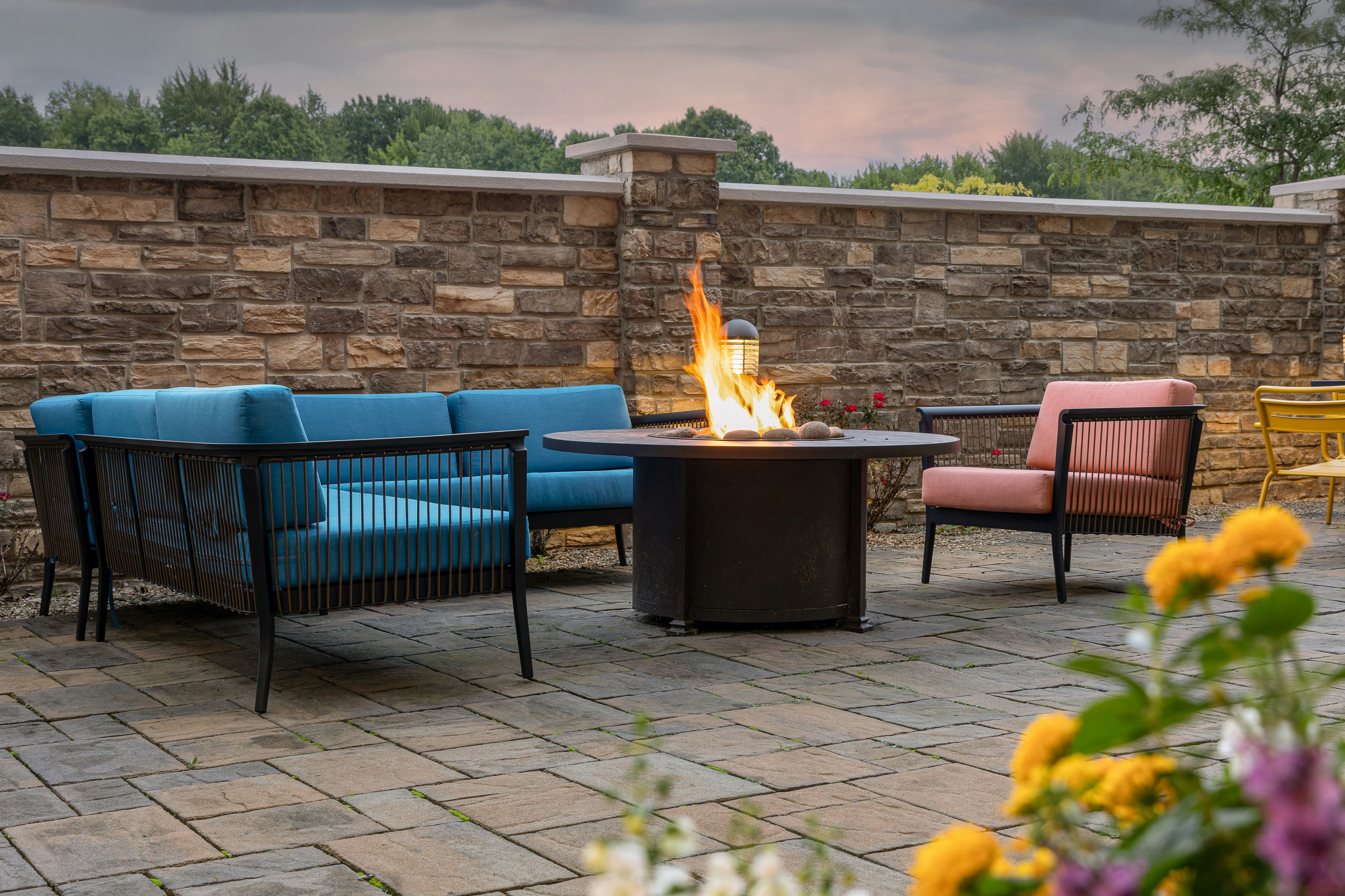 Hampton Inn and Suites Niles Warren OH 52/77