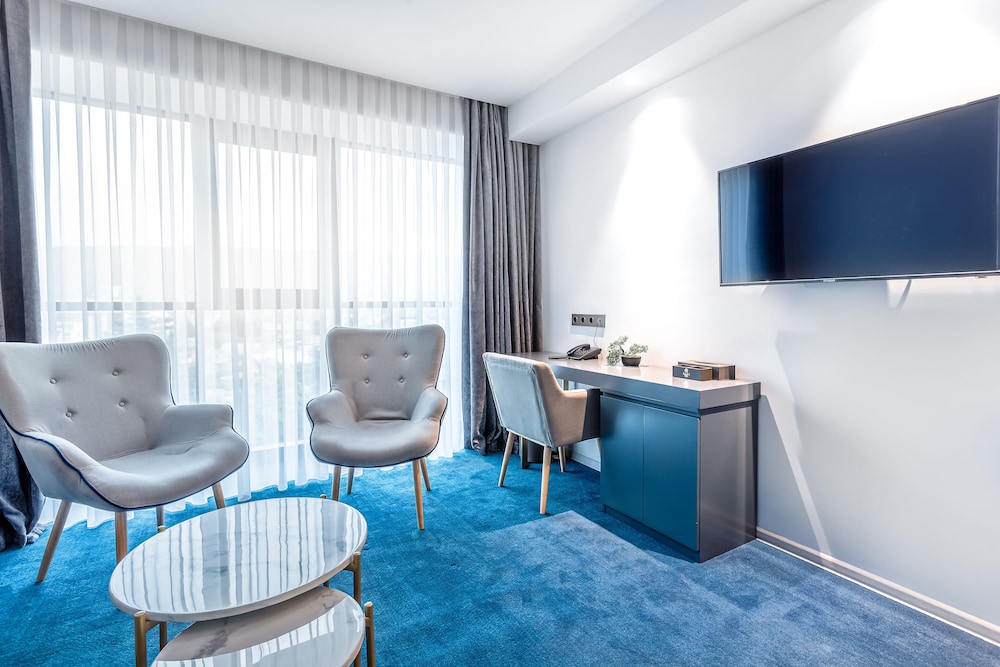 Ramada by Wyndham Tbilisi Old City 41/50