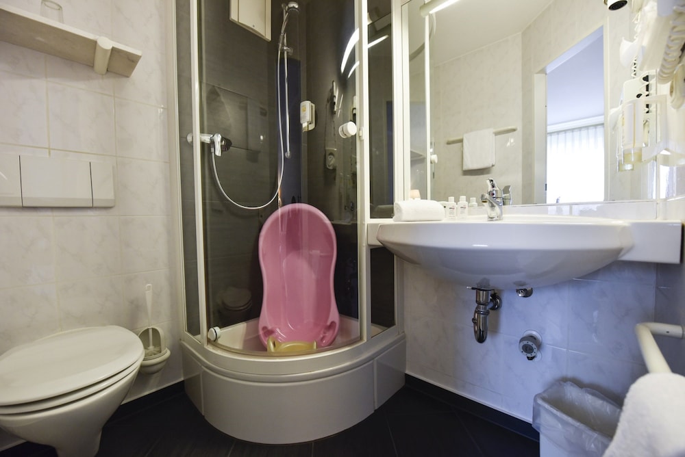 Atrium Hotel Amadeus 45/50