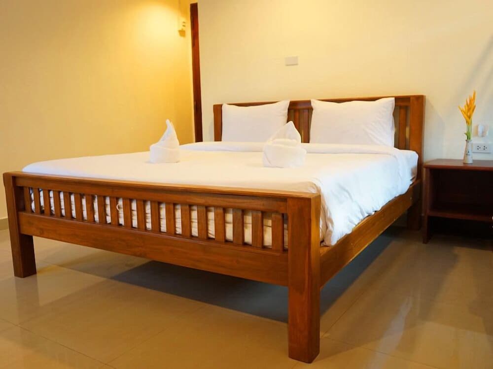 Hathai House Resort 17/48