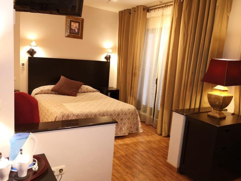 Hostal Tres Soles 14/50