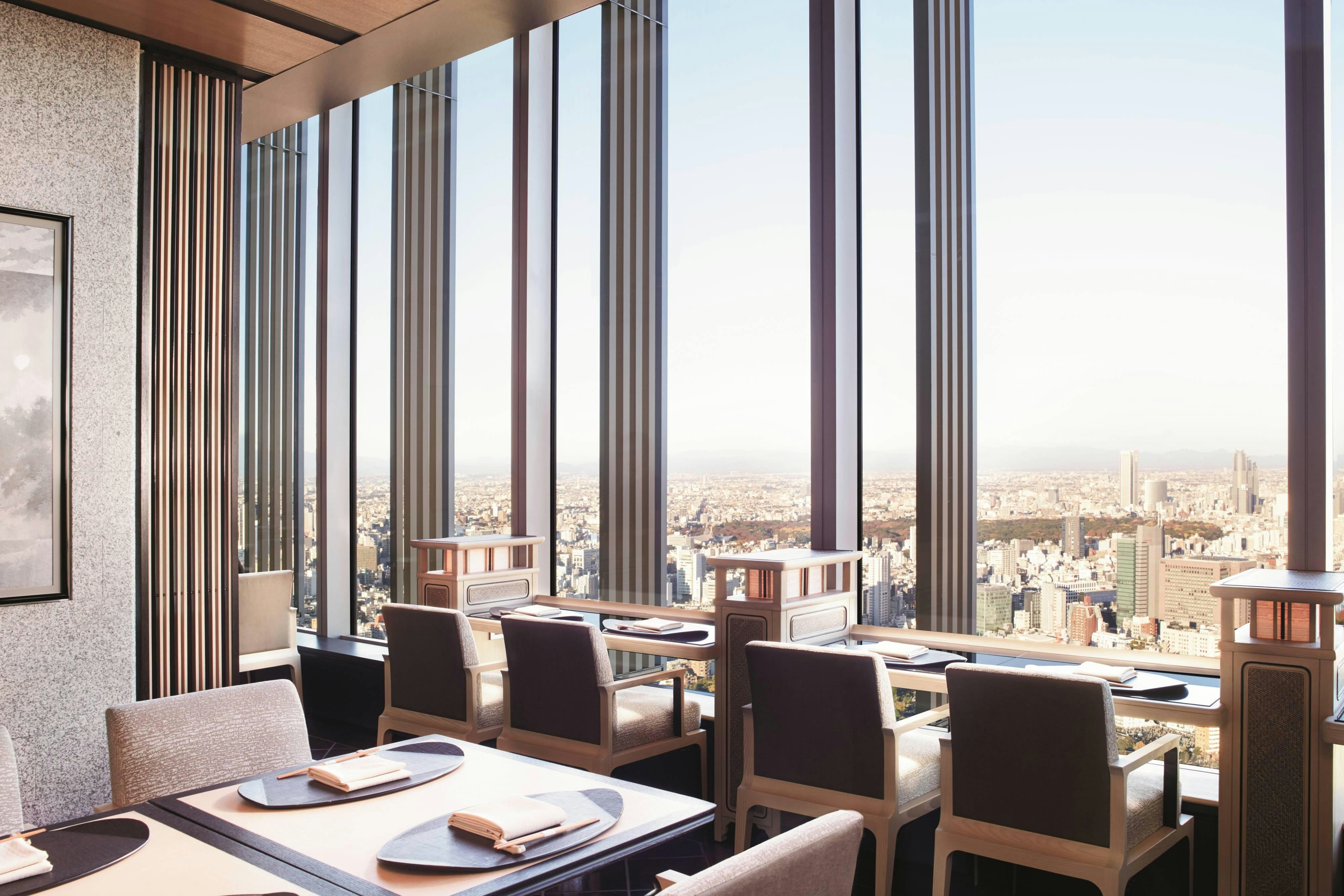 The Ritz Carlton Tokyo 24/30