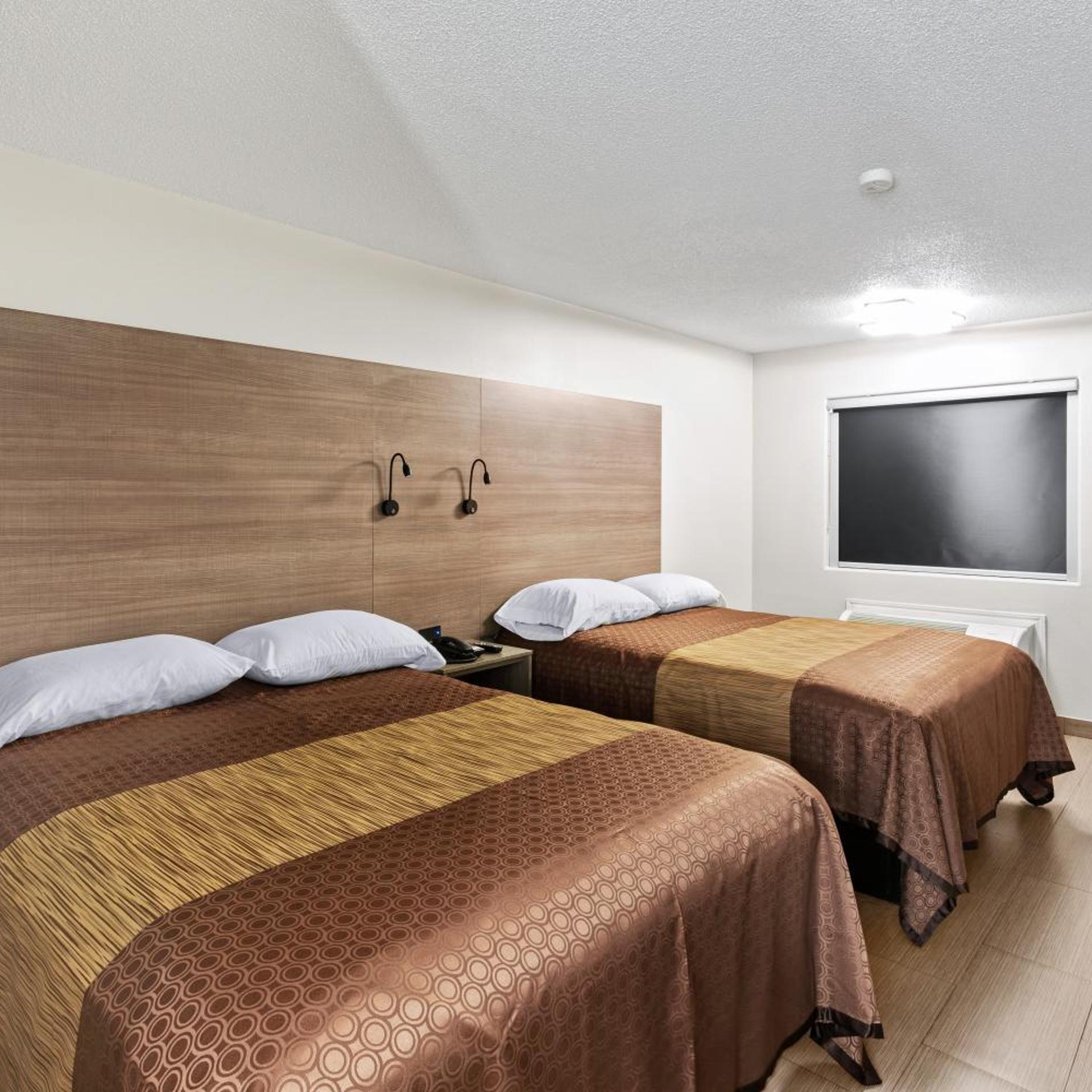 Siesta Inn McAllen 11/40