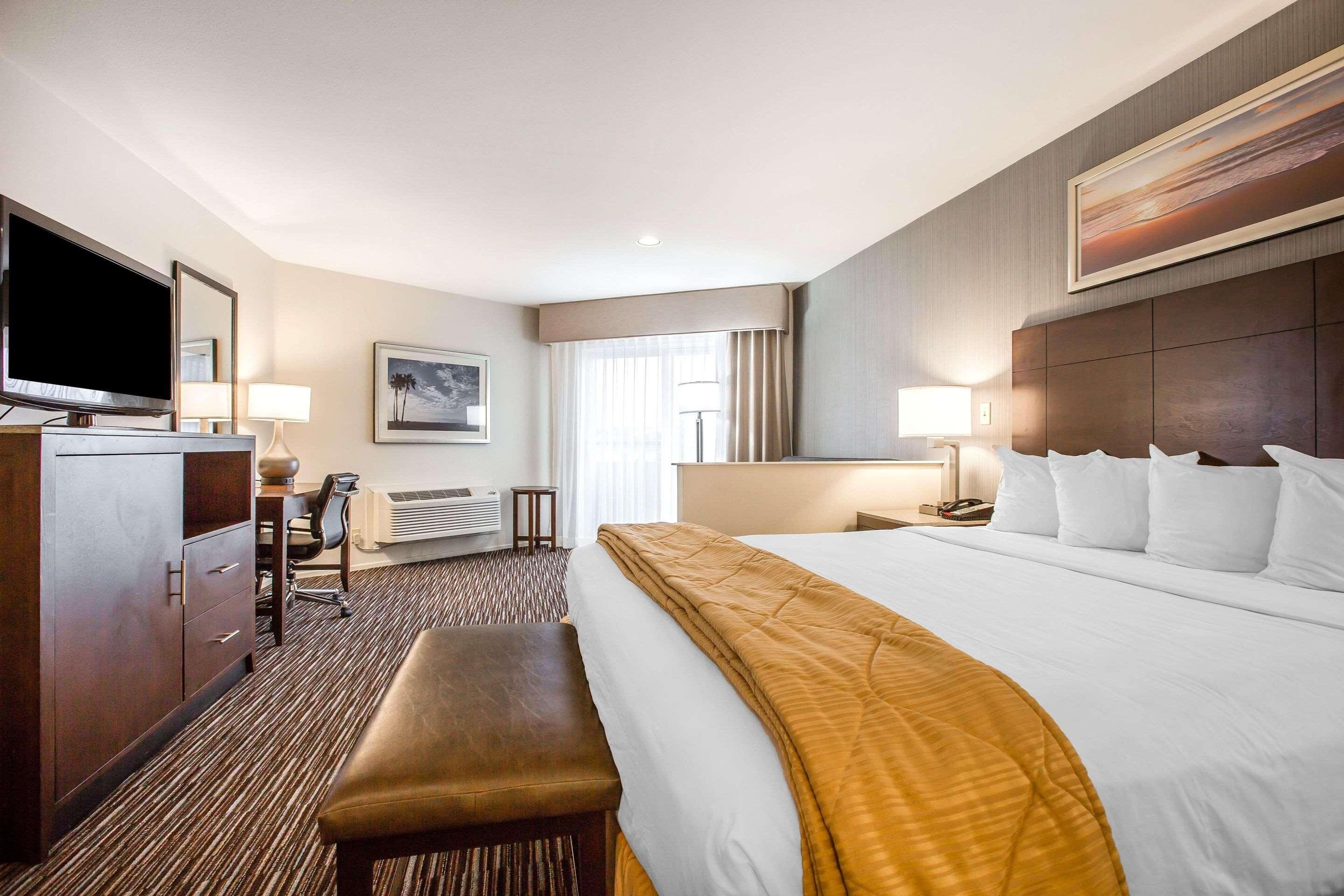 Room, King Bed, Accessible